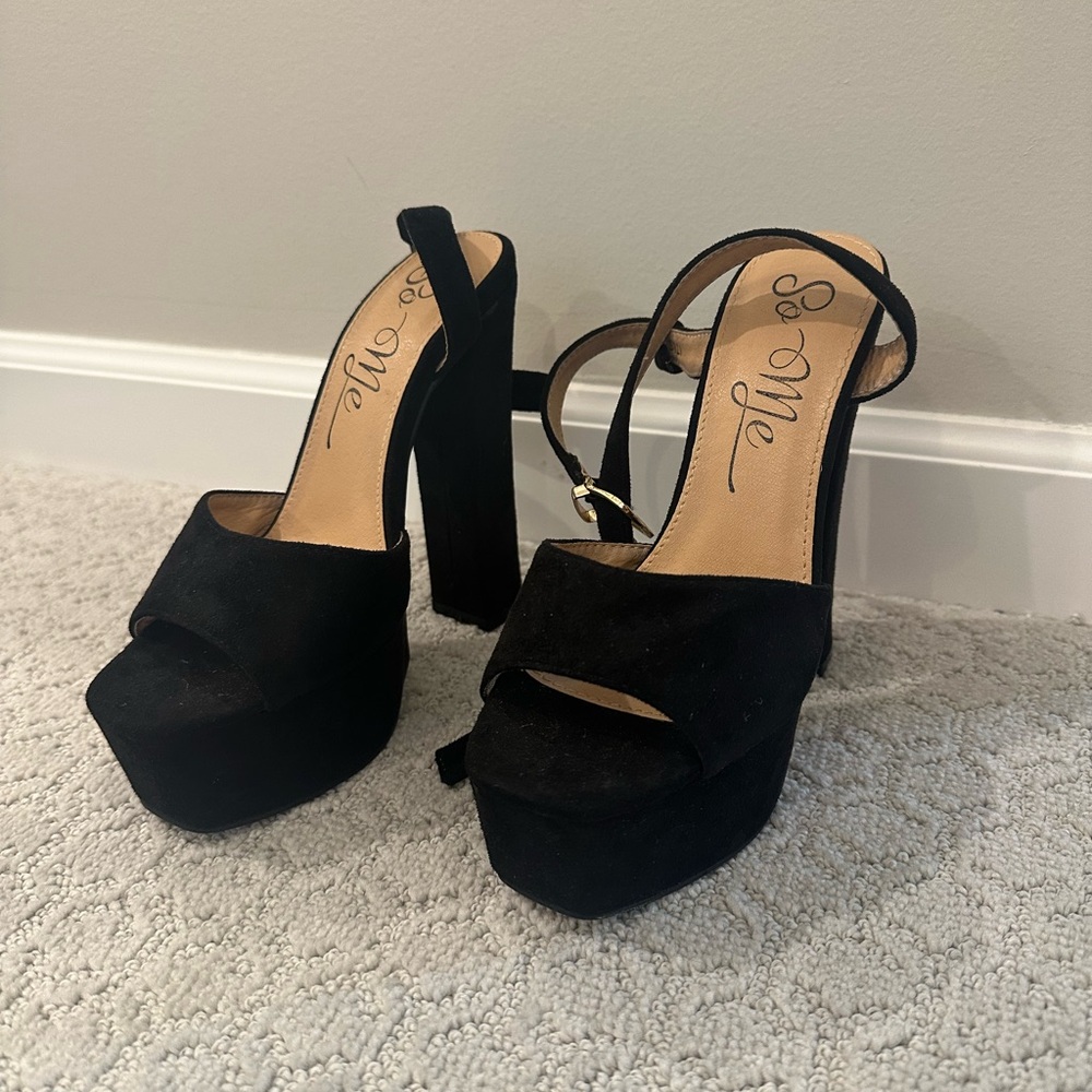 So Me Elegant Black Platform Sandals